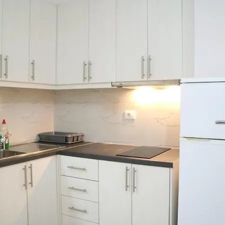 Rei Apartment